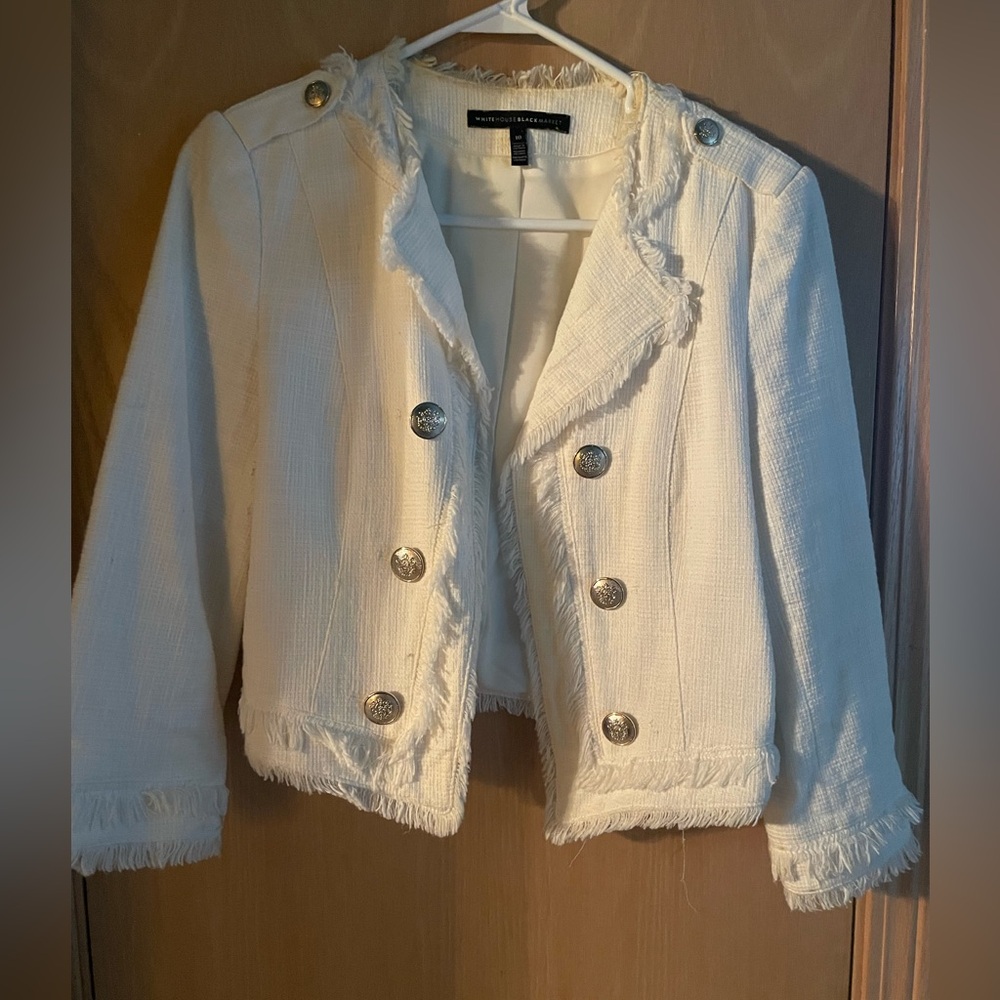 White House, black market, white jacket
